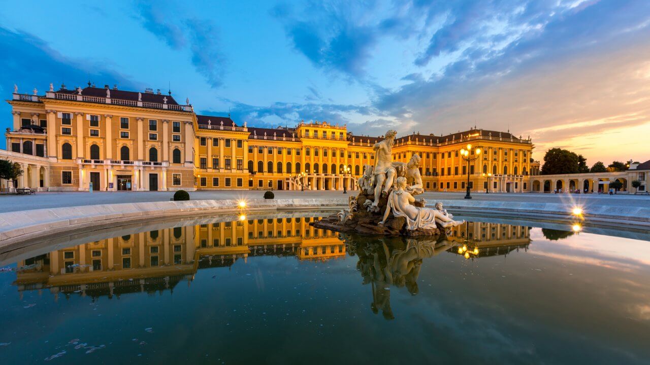 Wiedeń: Opera lub pałac Schönbrunn